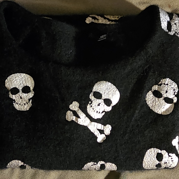 Saks 5th Ave Cashmere Skull Sweater | Size: XS /TP - Picture 3 of 11